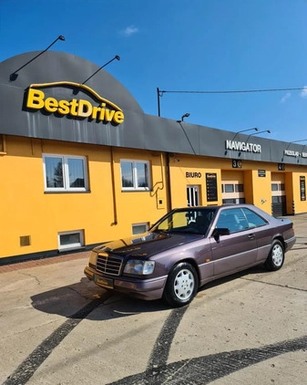 Mercedes-Benz Klasa E cena 47900 przebieg: 275000, rok produkcji 1993 z Sulejówek małe 46